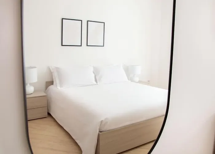 Esclusivo Di Design Apartment *